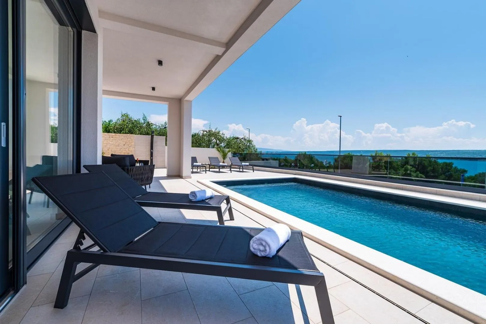 Luxury Villa Spectrum Pool 32M2 Sauna Posedarje Hırvatistan